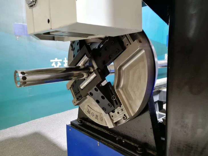 CNC Metal Tube Fiber Laser Cutting Machine
